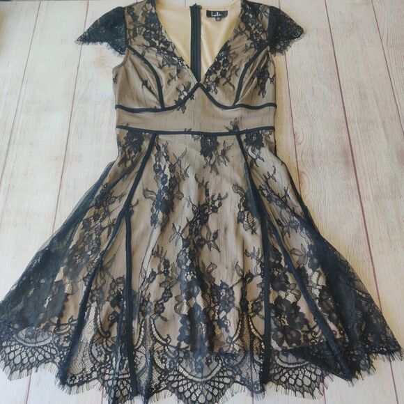 Lulus Liano Black Lace Skater Dress sz XS - Picture 11 of 16